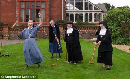 article-1301032-0AA78149000005DC-706_468x286